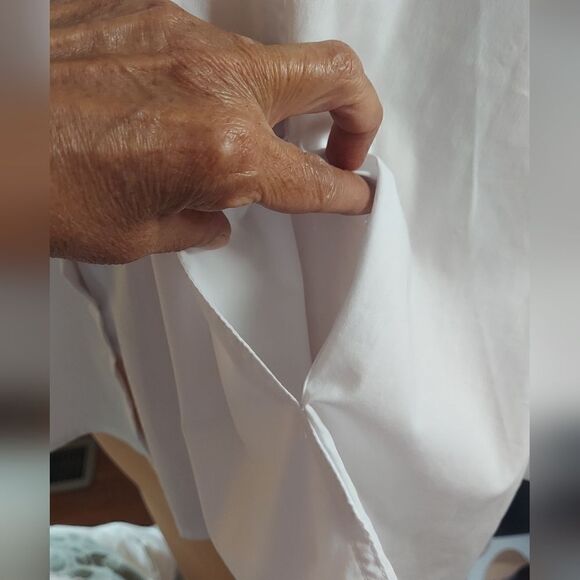 NWOT ELLEN TRACY White Trapeze Cut Blouse Pockets Size S - Picture 2 of 11